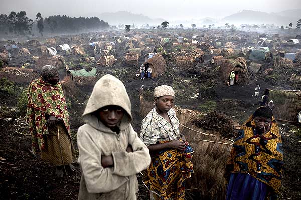 XII Premio Internacional de Fotografía Humanitaria Luis Valtueña (Medicos del Mundo) Andrew McConnell.