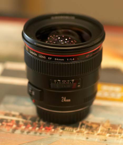 Canon EF 24mm f1.4L